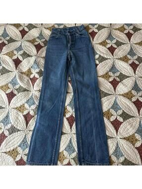 Vintage 1970s Orange tab Levi's blue high waisted straight leg jeans
